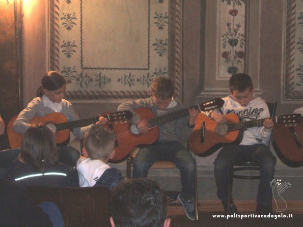 2011 01 Aprile Saggio Finale Corso Chitarra 03