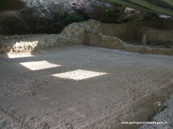 2011 24 Settembre Santuario Minerva Anfiteatro e Museo Archeologico 20